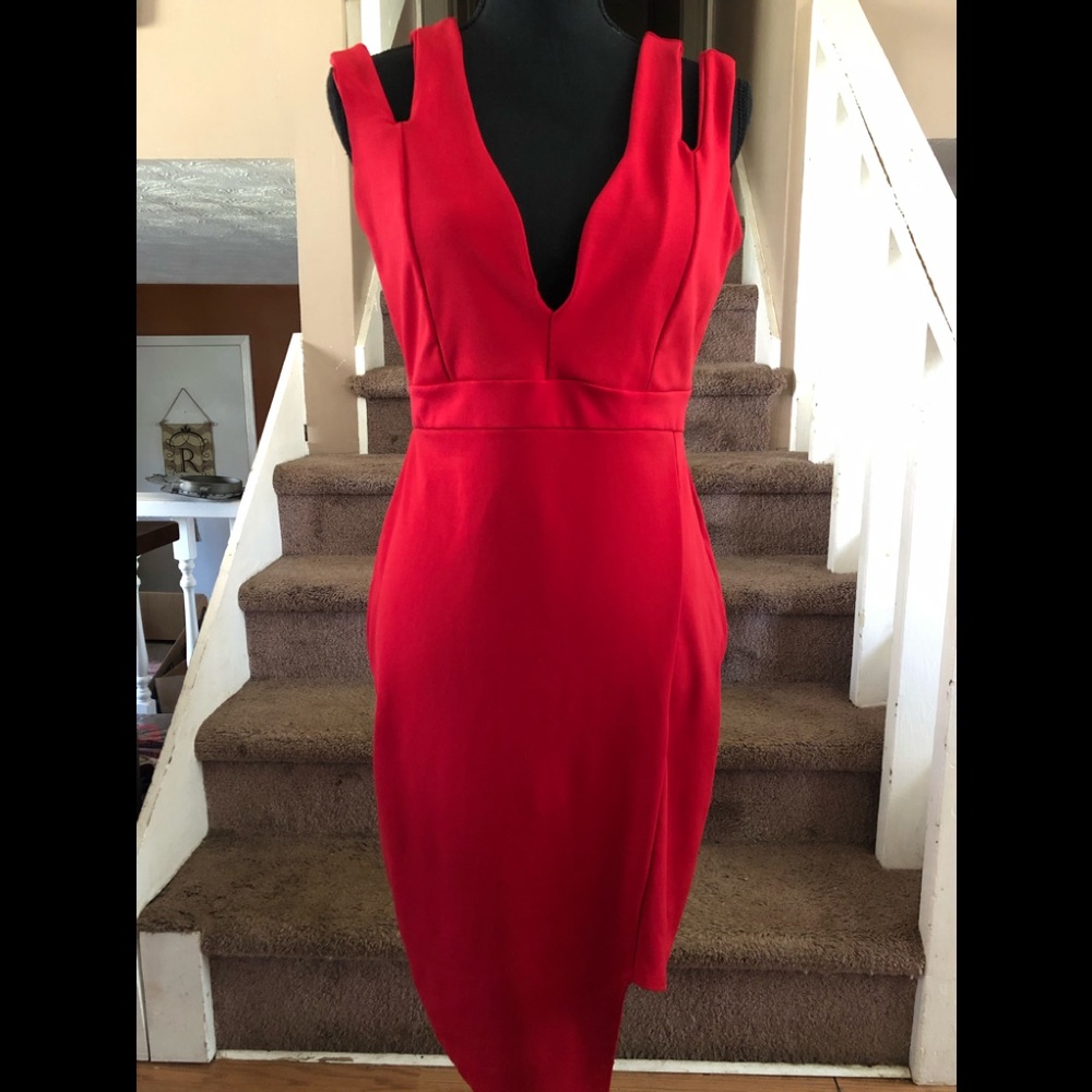 Boohoo•Cut Out Asymmetrical Cocktail Dress